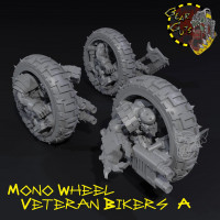 Warboss on Warbike / Warbikers / Nobz on Warbikes